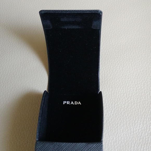 Prada Glasses case L - Picture 5 of 16